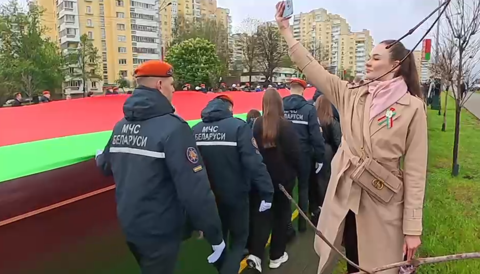 Massive 500-Meter Flag Carried Through Minsk to Mark Belarusian National Day